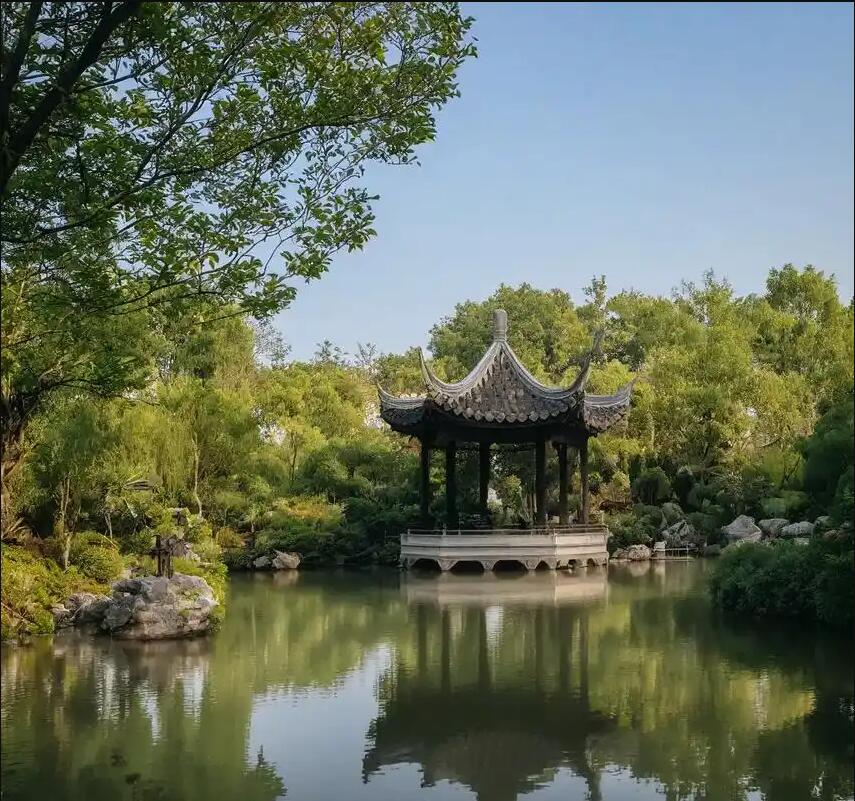 昭通昭阳以蓝餐饮有限公司